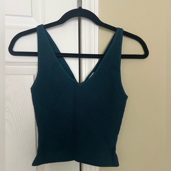 Babaton Sculpt Knit Double V Neck Tank - Picture 1 of 2
